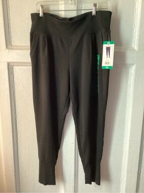 Danskin Black High-Waist Tapered Jogger Pants